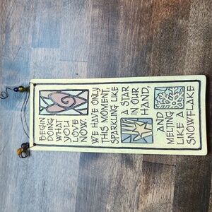 Decorative wall tile